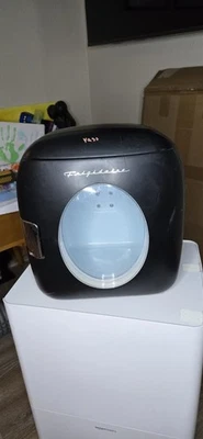 Frigidaire Portable Retro Black Mini Fridge Refrigerator Office Desk Dorm - Image 1 of 4