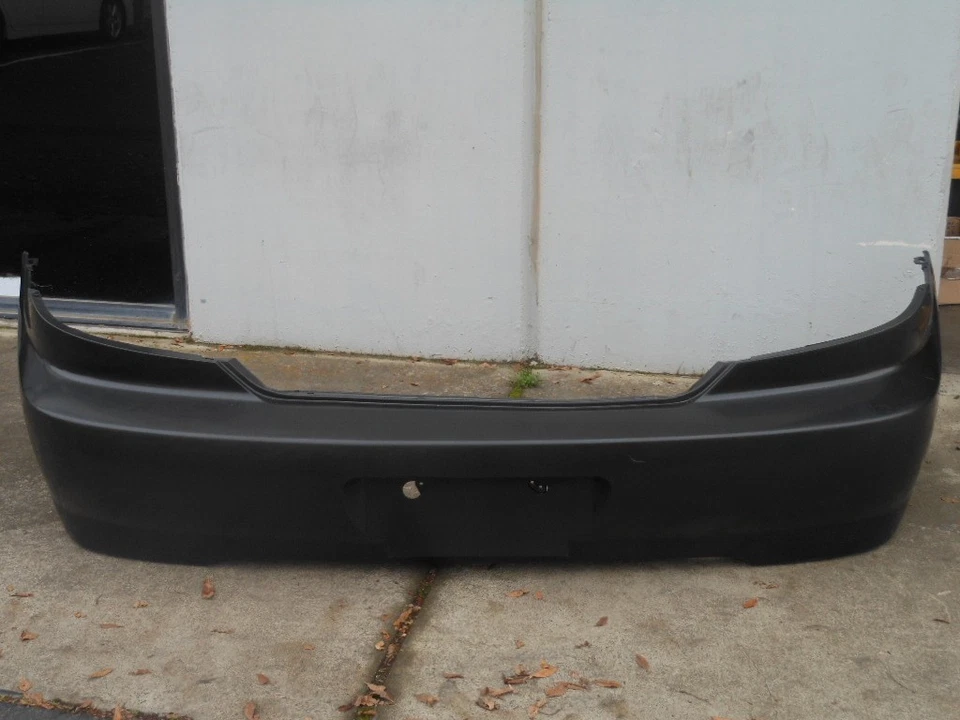 PARAGOLPES TRASERO KIA HYUNDAI (CR4) 86612-1W000 OEM Foto 1 de 4