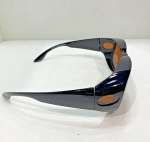 Gafas de sol para hombre ajustadas sobre gafas negras de plástico marrón lentes - Imagen 1 de 3