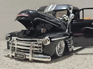 Chevy 3100 Lowrider P/U Street Low Series 1:24 Diecast Suelto Jada 1951 SIN CAJA - Imagen 1 de 22