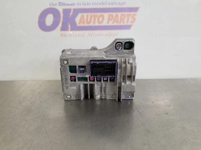 Jeep Grand Cherokee Limited 2020 receptor de audio de radio 68461750AD Foto 1 de 4