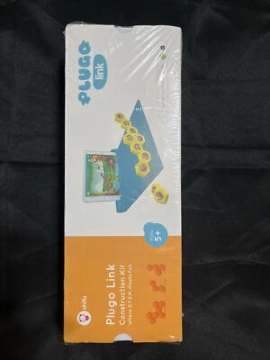 Plugo Link by PlayShifu STEM Puzzles Kit AR- Powered Magnetic Building Blocks - Image 1 of 4