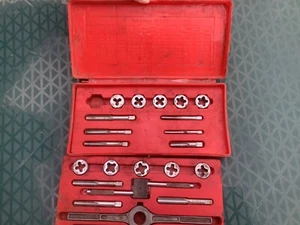 VERMONT AMERICIAN COMBINATION TAP AND ROUND DIE SET (U.S.A ) Lot - Picture 1 of 3