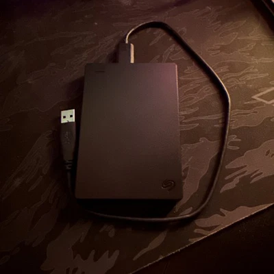 Seagate STGX2000400 2TB USB 3.0 External Hard Drive - Black - Image 1 of 3