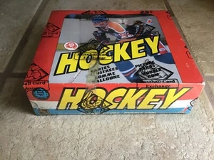 1982-83 OPC O-Pee-Chee Hockey Caja de cera sin abrir FASC de un estuche sellado BBCE - Imagen 1 de 5