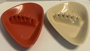 2 VTG Mid Century Anholt Atomic Boomerang Ashtrays Melamine Peach/pink & Cream - Picture 1 of 7