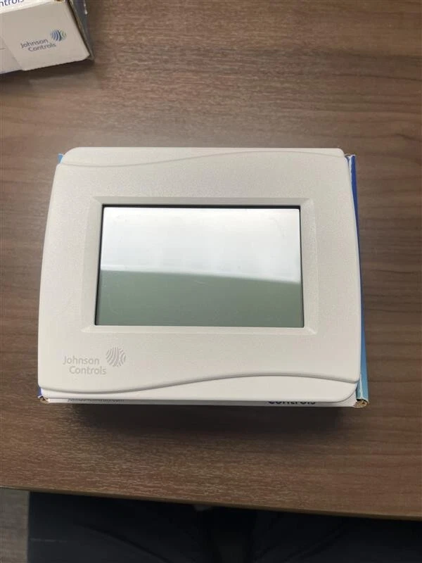 TEC3000 Stand-alone Thermostat Controller w/ Economizer - Image 1 of 2