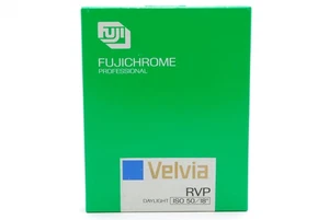 Exp 10/1994[Unused] Fujifilm Fujichrome Velvia 4x5 Sheet Professional Film JAPAN - Picture 1 of 24