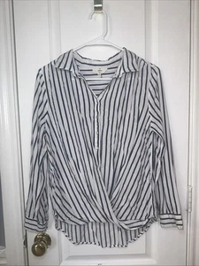 Entro Damen gestreiftes Button Down Top Größe Medium Farbe blau und weiß - Bild 1 von 12