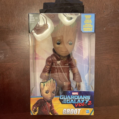 Marvel Guardians Of The Galaxy Vol. 2 Groot in Ravager Outfit Walmart Exclusive Cover