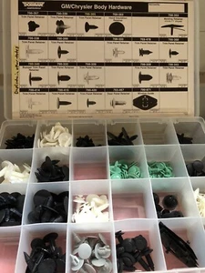 Body Hardware Assortment Dorman 030-720 90% complete - Foto 1 di 2