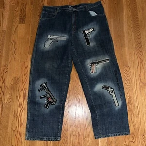 Pantalones de mezclilla holgados de hip hop vintage Y2k para hombre bordados con pistola 40x34 *Raros* - Imagen 1 de 24