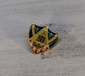 Vintage Collectible Pin: W WOOZ Calligraphy Crest Shield Design - Picture 1 of 5