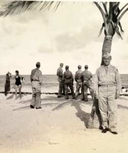WWII Era Soldiers in Uniform on the Sand in Miami Beach Florida Military Photo - Picture 1 of 3