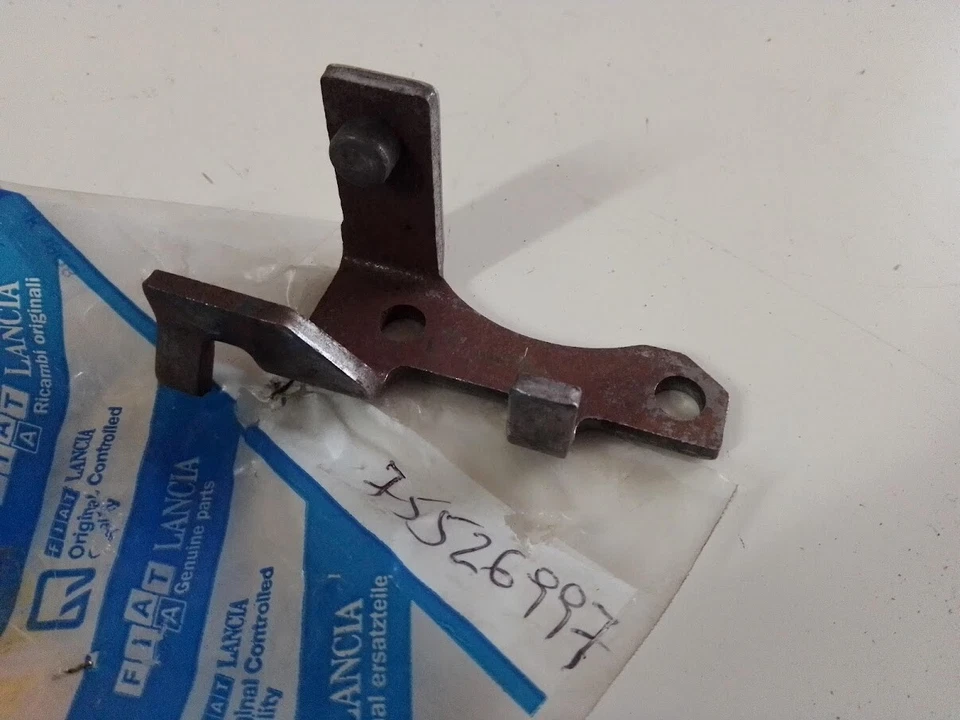 Suporte de câmbio de marchas para Fiat Ulysse Ducato Scudo Talento 75526997 fabricante de equipamento original - Imagem 1 de 1