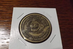 MONEDA FICHA MEDALLÓN BOY SCOUT CONSEJO DEL LEJANO ORIENTE 2000 47 AÑOS DE SERVICIO - Imagen 1 de 2