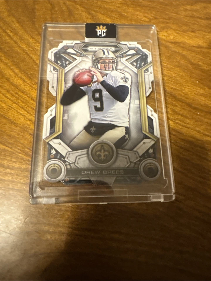 2014 Topps Strata - Die-Cuts Drew Brees #SDC-DBR - Image 1 of 2