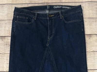 Женская джинсовая юбка переработанная размер 14 ручная работа винтажная 90-е темная стирка талия 34 - Изображение 1 из 4