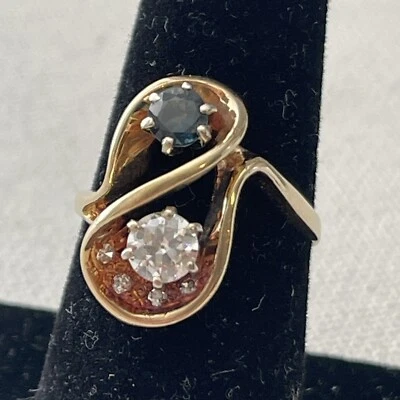 Vintage 14kt Gold European Cut Diamond & Blue Diamond Sz 7.75 Toi Et Moi Ring - Image 1 of 4