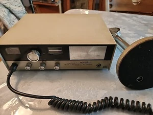 REALISTIC NAVAHO TRC-30 CITIZENS BAND TRANSCEIVER W/Lollipop Microphone Untested - Picture 1 of 10