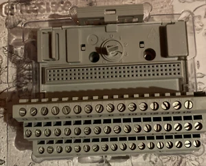 Allen-Bradley 1794-TB3 series A unbenutzt In OVP * - Bild 1 von 4