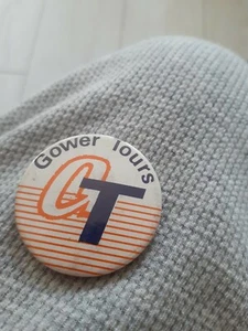 Insignia vintage de Gower Tours - Imagen 1 de 2