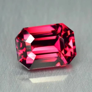 2.49Ct Natural Vivid Pink Umbalite Garnet VVS Clarity (Umba River) Tanzania Gem - Picture 1 of 1