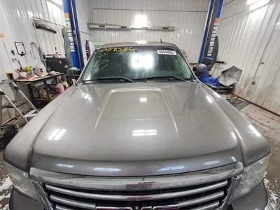 Capó usado se adapta a: camioneta GMC Sierra 1500 2013 grado A Foto 1 de 4