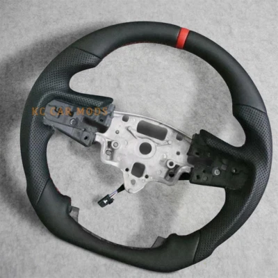 Volante tira roja para Chevrolet Silverado 1500 2019-2024 con calefacción Foto 1 de 4