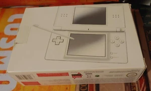 Consola de Videojuegos Nintendo DS (totalmente funcional) completa en Caja Blanca - Imagen 1 de 7