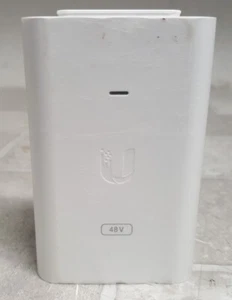Ubiquiti UniFi GP-H480-050G 48V 0.5A Gigabit PoE Injector POE-48-24W-G-WH - Picture 1 of 6