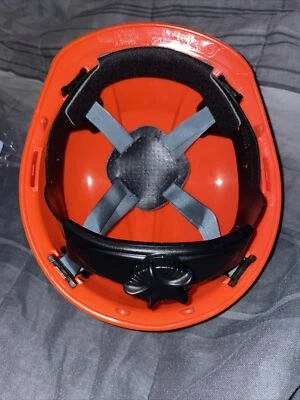 Safety HARD HAT  By North ADJUSTABLE RATCHET SUSPENSION Size  52-60 CM - Image 1 of 4