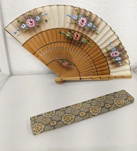 Vintage Hand Painted Wooden Fan Original Cardboard Box Floral Design - Picture 1 of 14