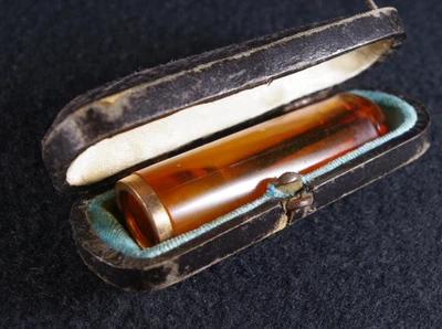 Cigarette Holder Amber VINTAGE ART DECO BAKELITE Cigarette Holder (№09) - Image 1 of 4