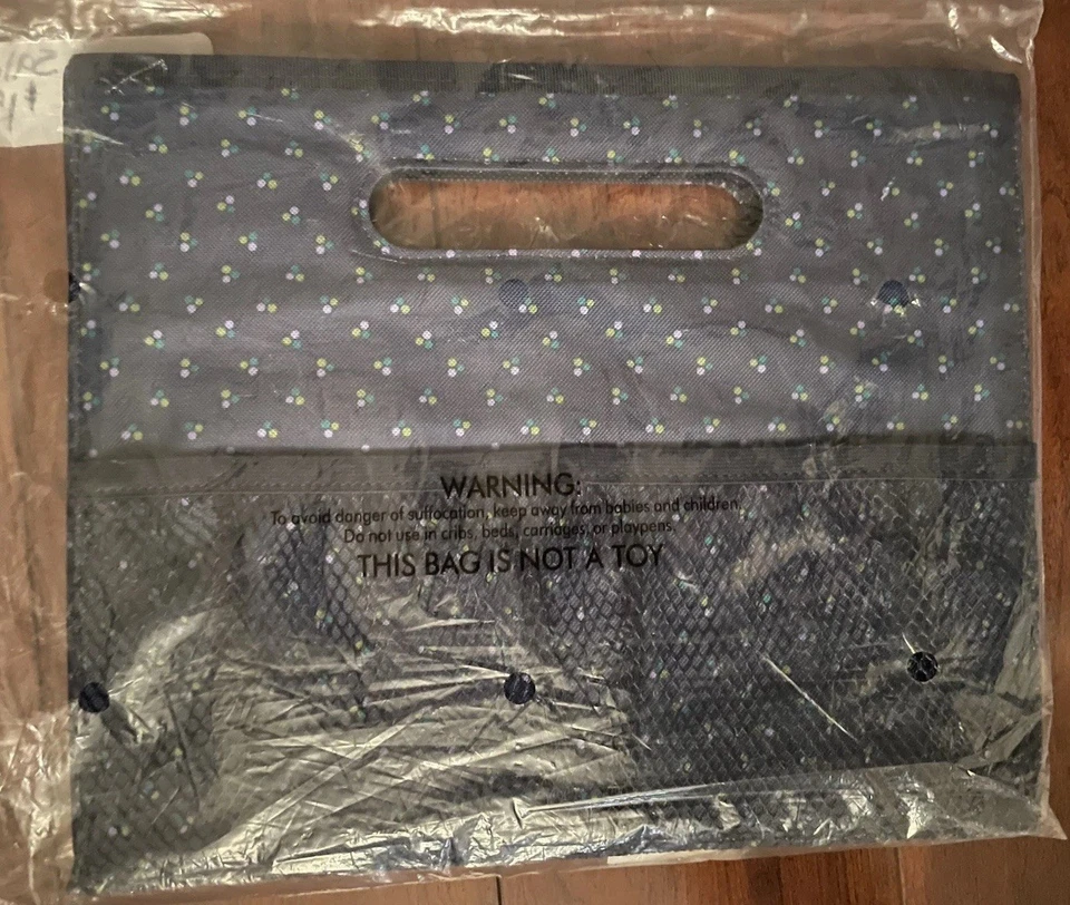 Thirty One Fold N File - Image 1 of 1