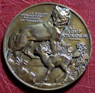 Médaille Art Déco le loup et l'agneau la Fontaine par JEAN VERNON en boite