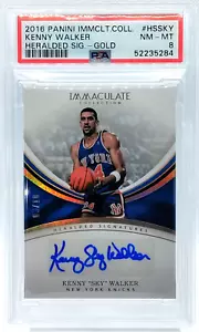 /10 Kenny SKY Walker AUTO PSA 8 POP 1 Autograph 2016-17 Immaculate KNICKS HOLO - Picture 1 of 3