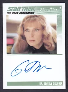 STAR TREK TNG HEROES & VILLAINS AUTOGRAPH GATES McFADDEN AS DR. BEVERLY CRUSHHER - Picture 1 of 2