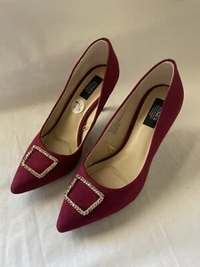 Jones New York Belinda Mujer Tacones Granates con Cadena Dorada Talla 7 1/2 - e18 - Imagen 1 de 8