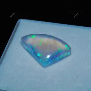 Natural Opal 10.23 Ct Fire Boulder OPAL Cabochon Shape CERTIFIED Loose Gemstone - Picture 1 of 11