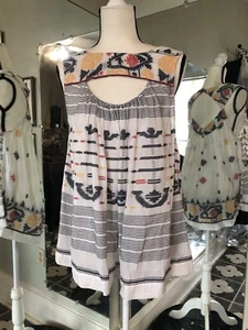 Neu Romantik elfenbein gesmokt blau Azteken Rüschen Boho Chic Camisol Bluse Gr. Lg - Bild 1 von 10