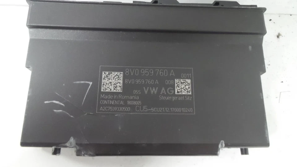 CENTRALINA VARIE Audi A3 Cabriolet (8V7/8VE) 2018 8V0959760A - Immagine 1 di 1