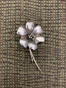 Vintage Sterling SIlver Coro Craft Marked Flower Pin Brooch - Picture 1 of 2