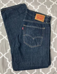 Levi's 559 Men's 36 x 30 Dark Wash Relaxed Fit Straight Leg Excellent Condition - Picture 1 of 16