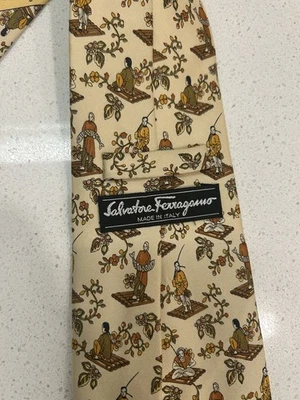 Corbata de diseñador 100 % seda Salvatore FERRAGAMO vintage para hombre hecha en Italia Foto 1 de 3