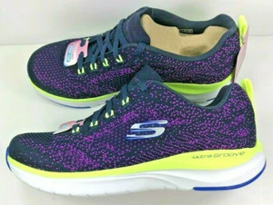 Skechers Ultra Groove/donna/memory foam raffreddato ad aria/marino/viola/nuovo con scatola/reg $70 - Foto 1 di 11