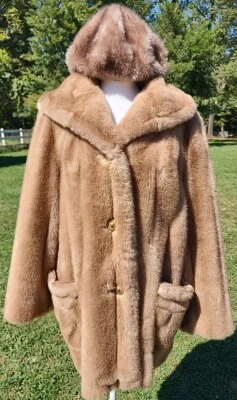 Abrigo y sombrero de piel sintética TISSAVEL France Country Pacer para mujer talla 12 vintage  Foto 1 de 4