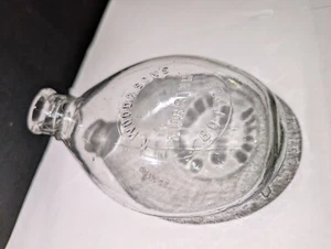 VINTAGE N. WOODS & SONS'S NURSING BABY BOTTLE CLEAR GLASS ANGLED NECK 8OZ - Picture 1 of 5