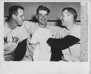 Original AP Type 3 1955 Mickey Mantle HOF New York Yankees 8x10 Press Wire Photo - Picture 1 of 1