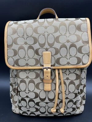 Mochila Coach Classic Signature C VACHETTA marrom fivela bolsa/com bolsa de pó - Imagem 1 de 4